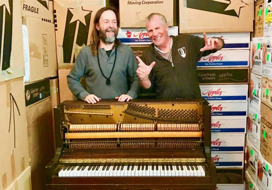 Q Up Arts - The Tom Thumb Piano Screenshot 5