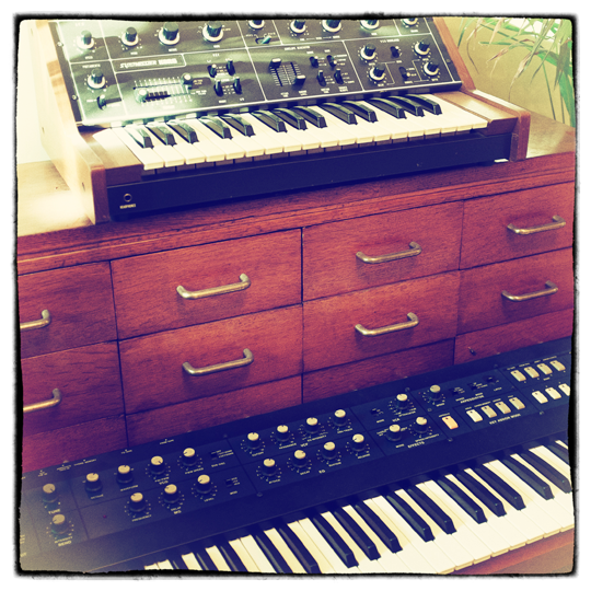 Rhythmic Robot - Poly 770 Screenshot 3