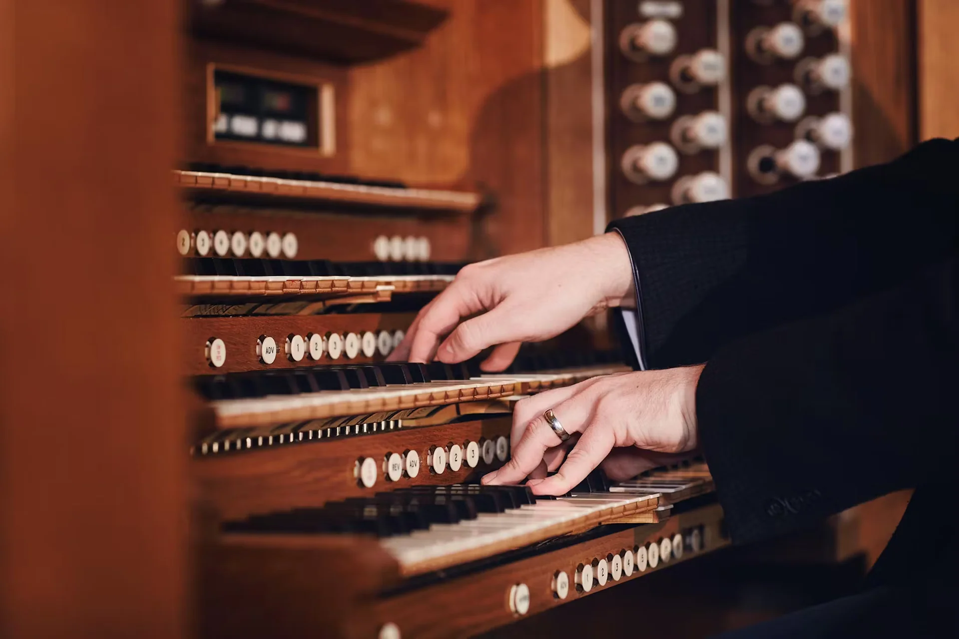 Spitfire Audio - Symphonic Organ Screenshot 2