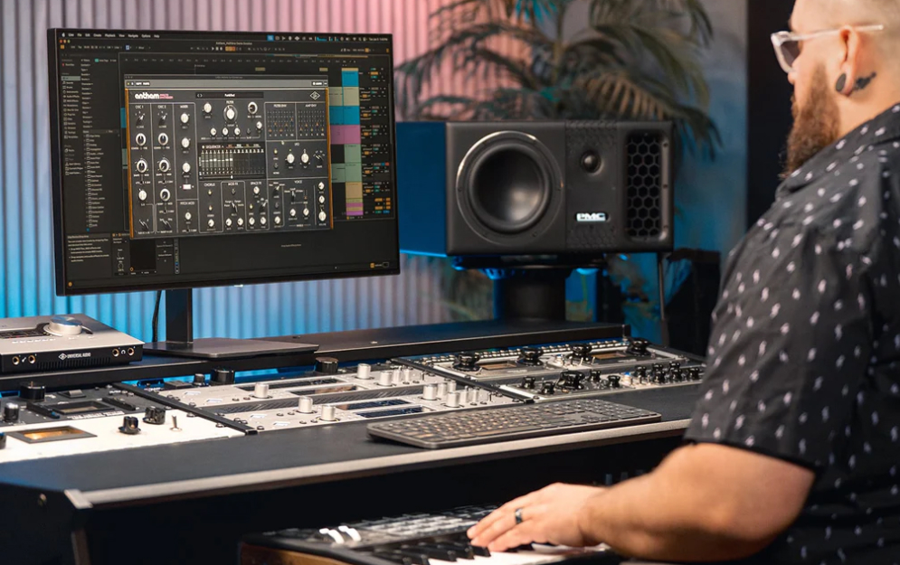 Universal Audio - Anthem Analog Synthesizer Screenshot 3