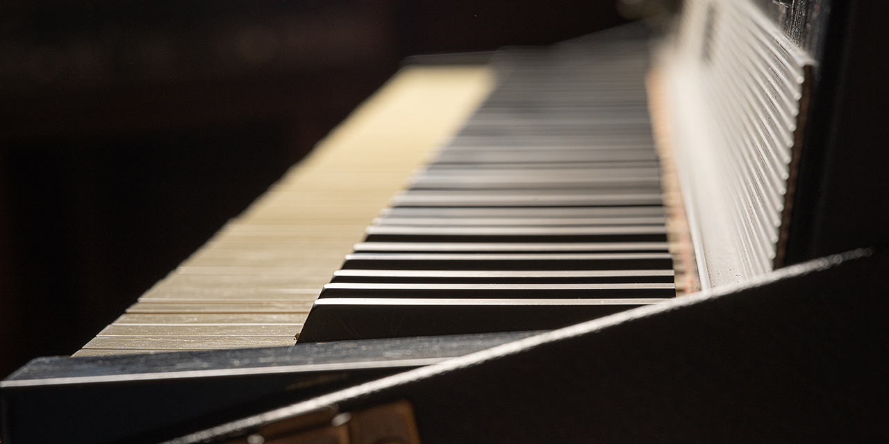 Universal Audio - Electra 88 Vintage Keyboard Studio Screenshot 3
