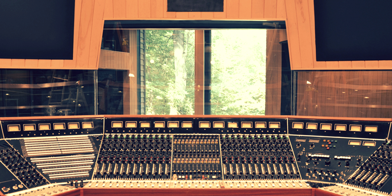 Universal Audio - Helios Type 69 Preamp and EQ Screenshot 3